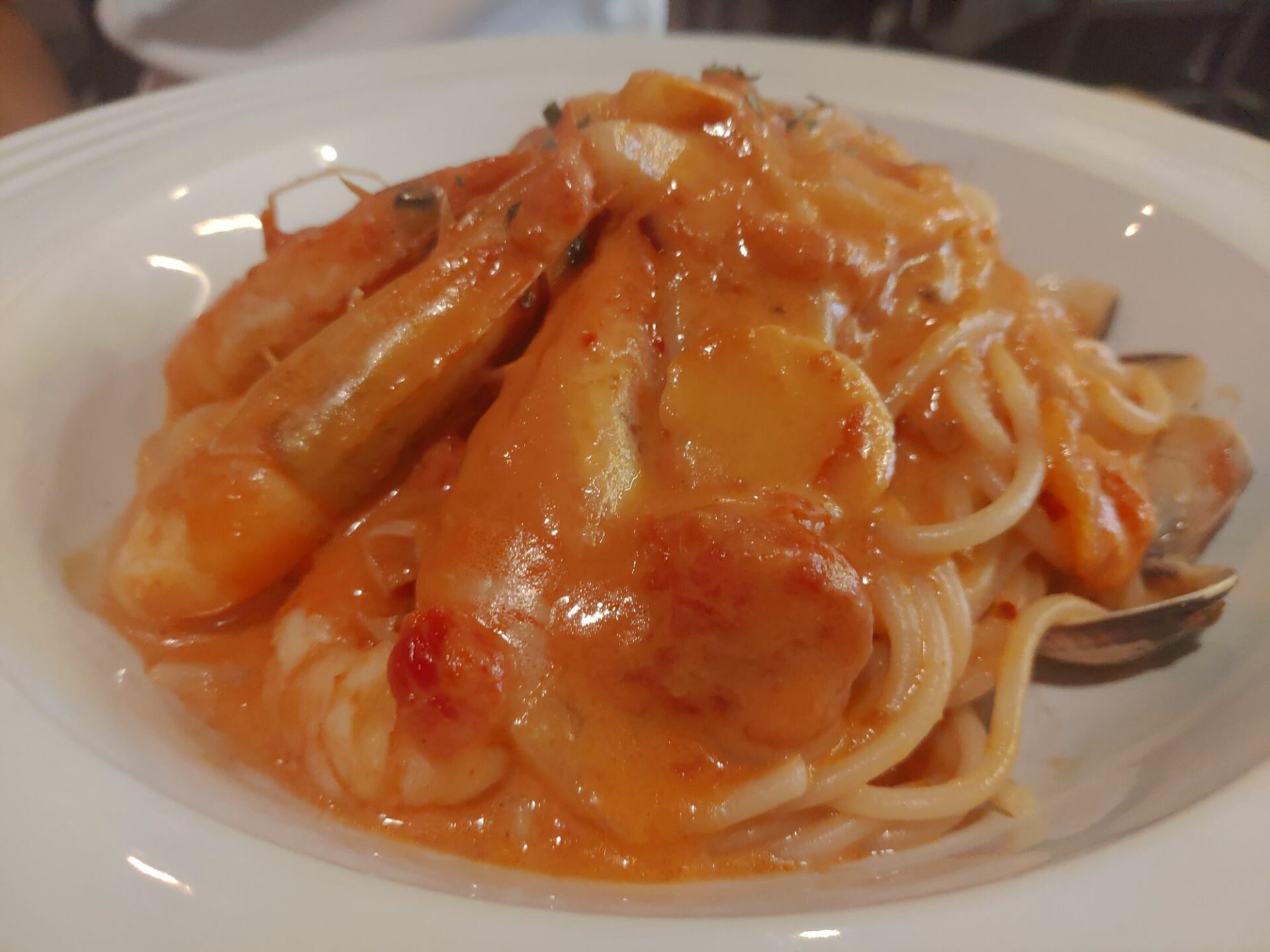 小食候 Pasta 紅醬大蝦義大利麵